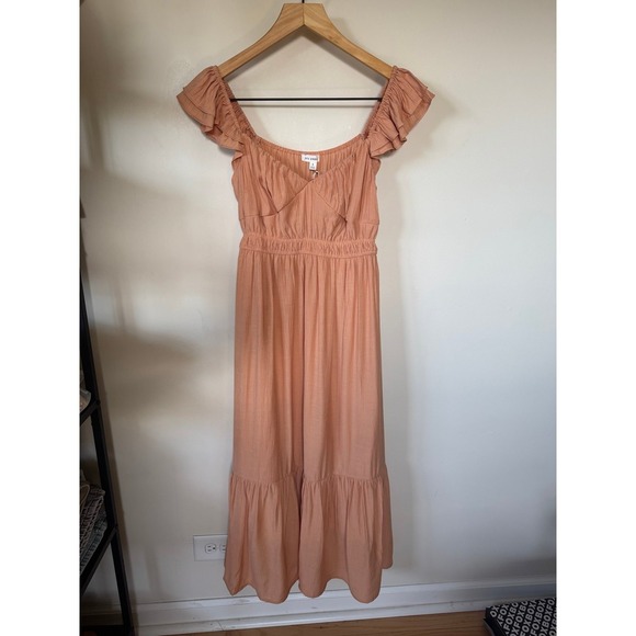 Dresses & Skirts - Ruffle Cottage Core Midi Dress Peach SMALL NWT Boutique Brand